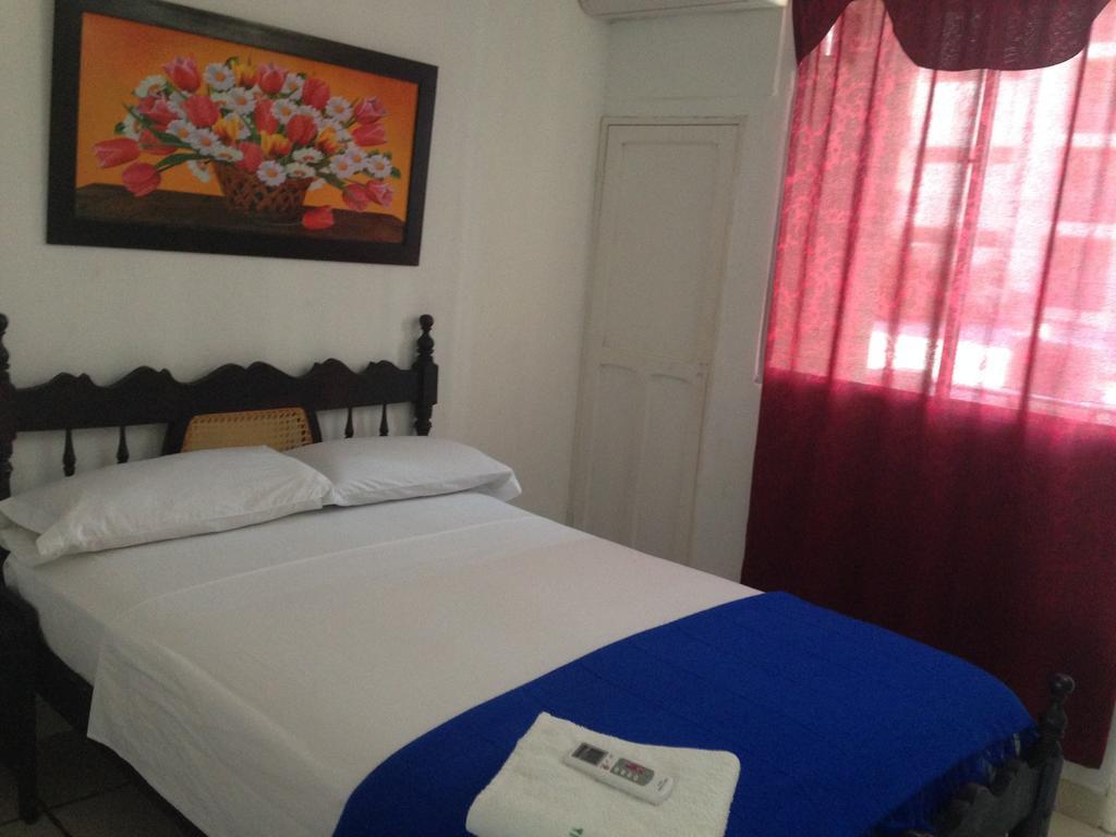 Hotel Tiskirama Rodadero 圣玛尔塔 外观 照片